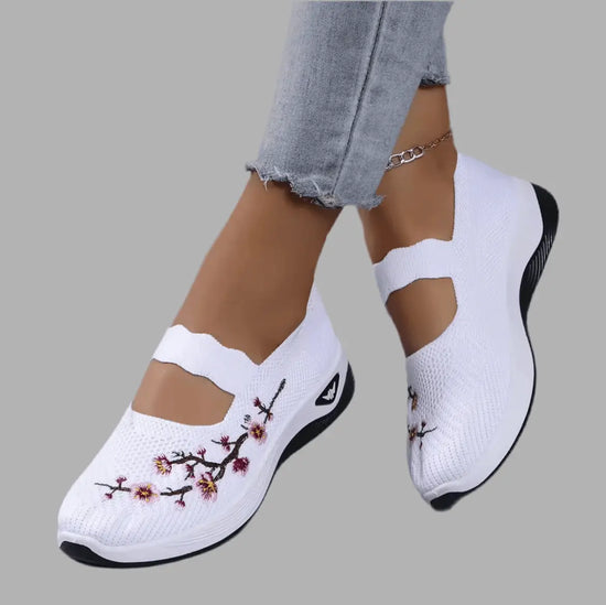 Baskets brodées femme Confort – Fleur de Cerisier