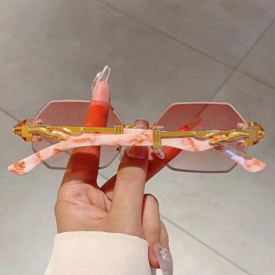 Lunettes de Soleil Tendance Superbe pour un Style Inégalé